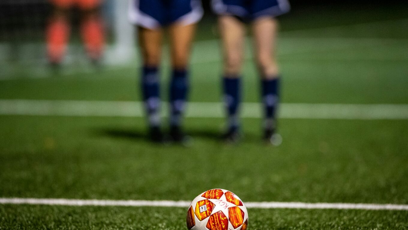 Como a Análise de Dados Pode Aumentar Suas Chances de Ingressar em um Tempo de Futebol Feminino